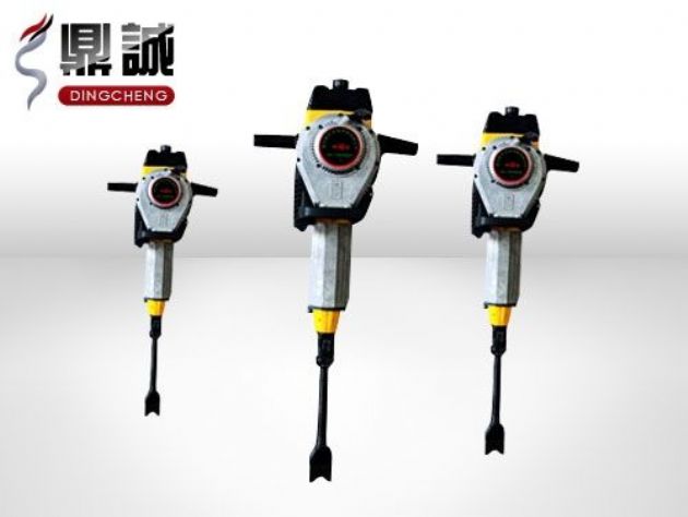 點擊查看詳細信息<br>標題：威克搗固機 閱讀次數(shù)：4547